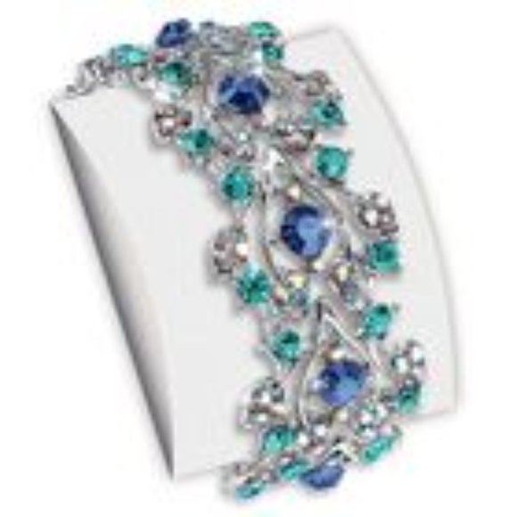 The Danbury Mint Bracelets - Picture 5 of 6